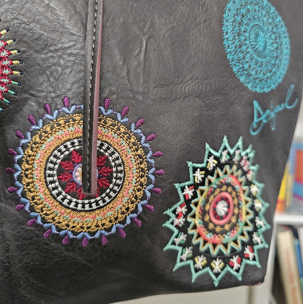 Desigual Siara Black Embroidered Bohemian Hippie Large Tote Shoulder Bag Perfect - Picture 4 of 9
